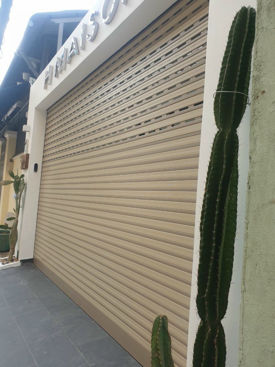 lắp đặt cửa cuốn austdoor tại tân bình